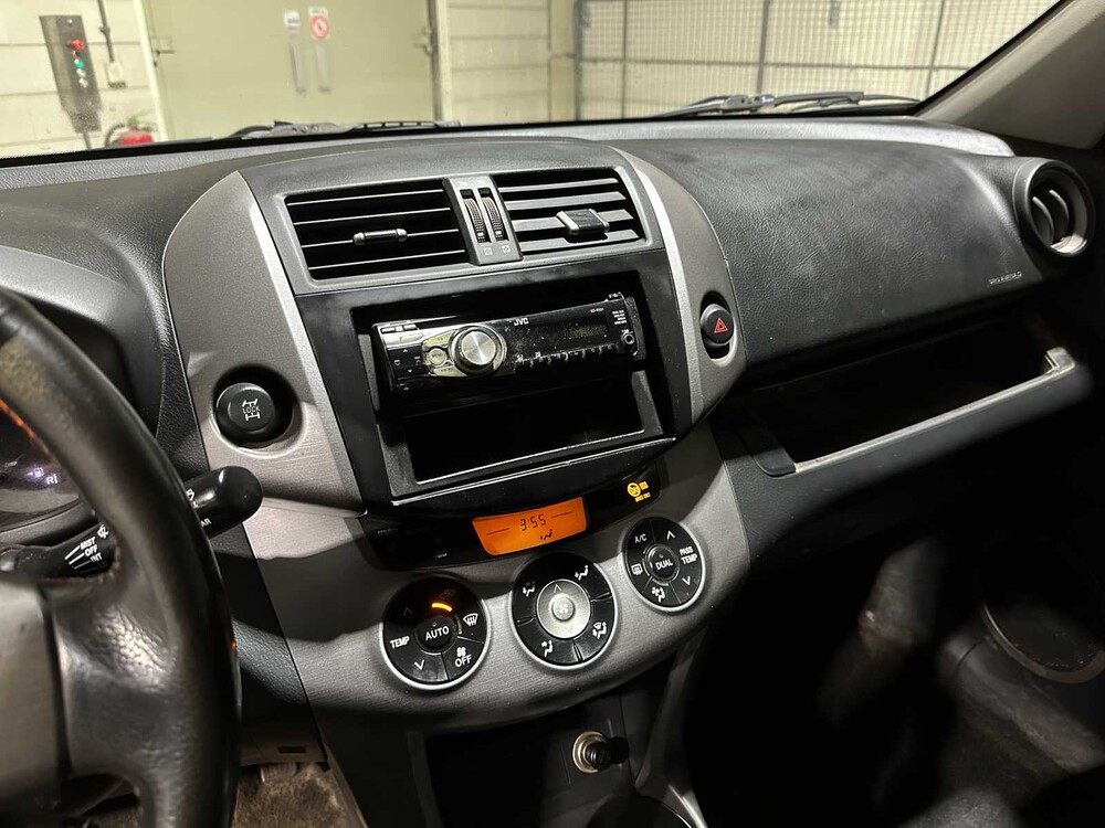 Toyota RAV4 2.2 D4-D Sol 136 PS 2007, 36-VHF-6