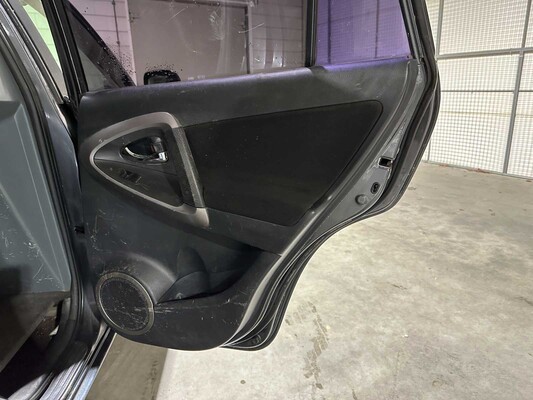 Toyota RAV4 2.2 D4-D Sol 136PK 2007, 36-VHF-6