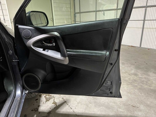 Toyota RAV4 2.2 D4-D Sol 136PK 2007, 36-VHF-6
