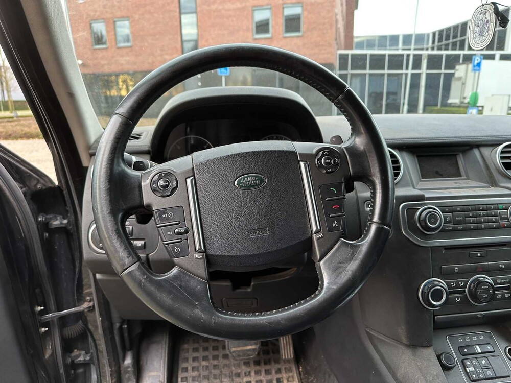 Land Rover Discovery 3.0 V6 211 PS 2016