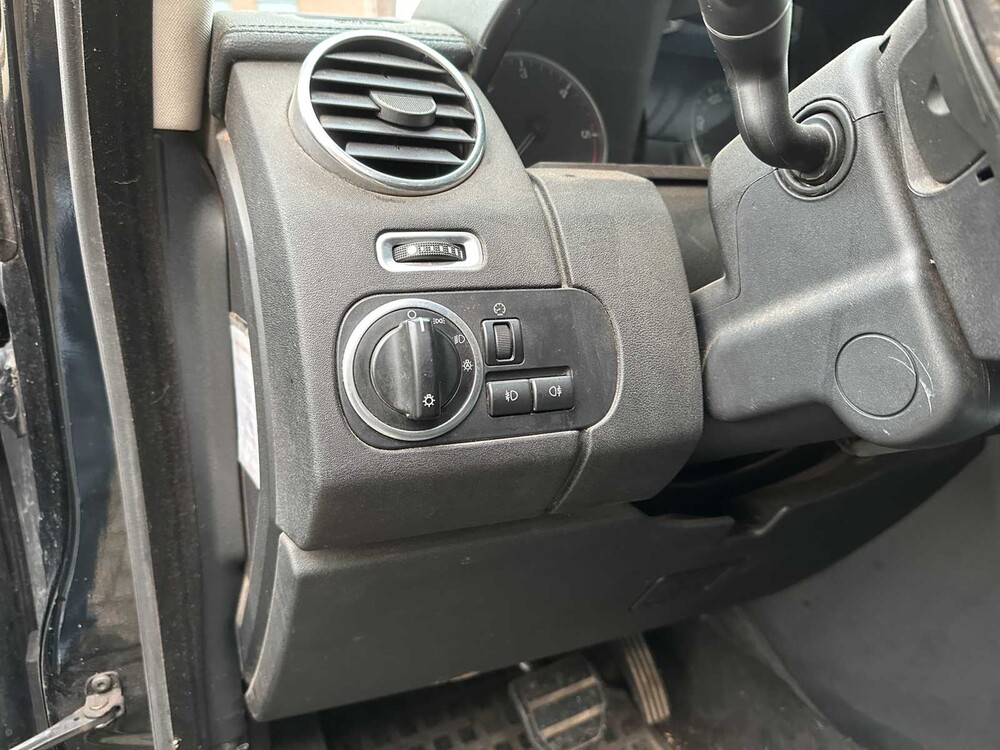 Land Rover Discovery 3.0 V6 211 PS 2016