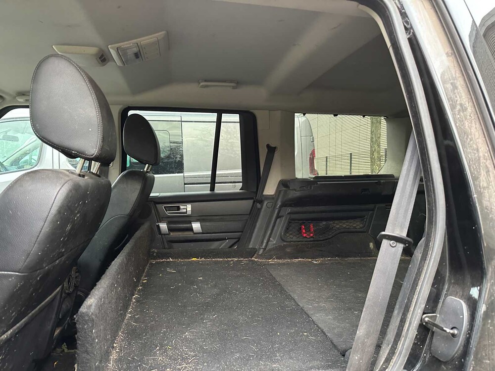 Land Rover Discovery 3.0 V6 211 PS 2016