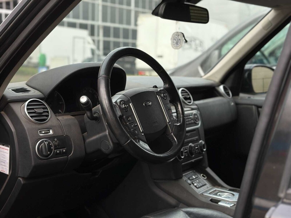 Land Rover Discovery 3.0 V6 211 PS 2016