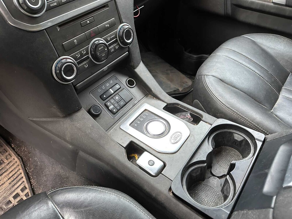 Land Rover Discovery 3.0 V6 211 PS 2016