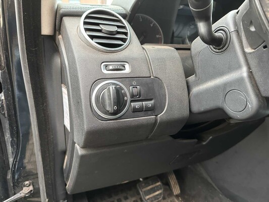 Land Rover Discovery 3.0 V6 211 PS 2016