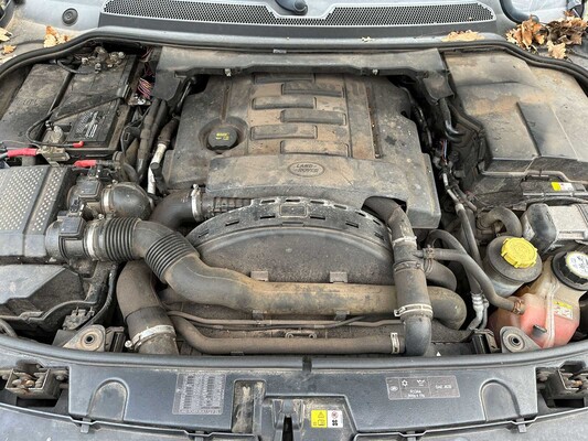 Land Rover Discovery 3.0 V6 211 PS 2016