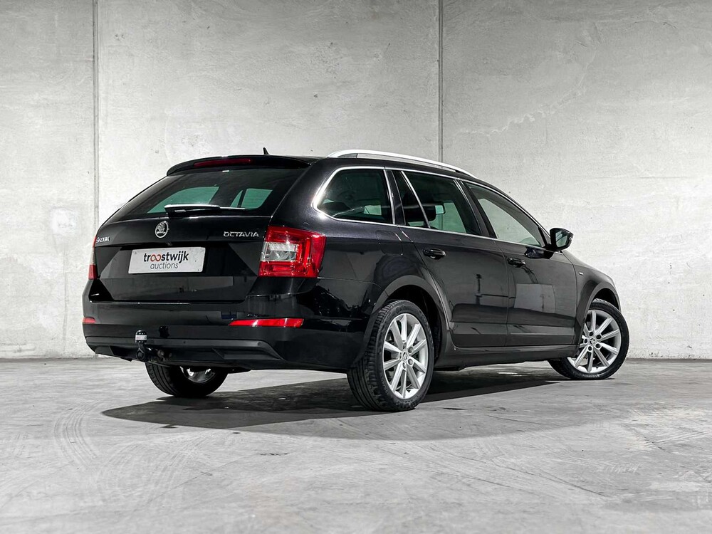 Skoda Octavia Combi 1.6 TDI Greentech JOY Business 110 PS 2016 (Automatik), JX-809-G