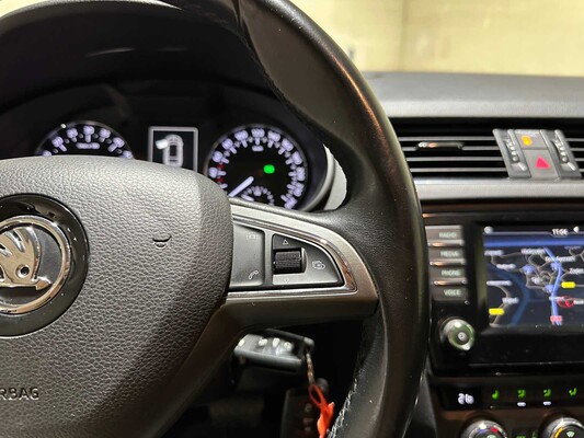 Skoda Octavia Combi 1.6 TDI Greentech JOY Business 110 PS 2016 (Automatik), JX-809-G