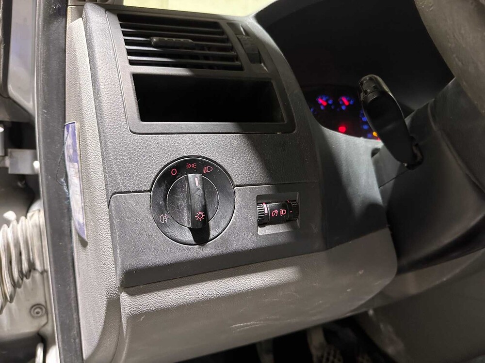 Volkswagen Transporter 1.9 TDI 300 T800 84 PS 2007, 56-VDX-9 Nutzfahrzeug