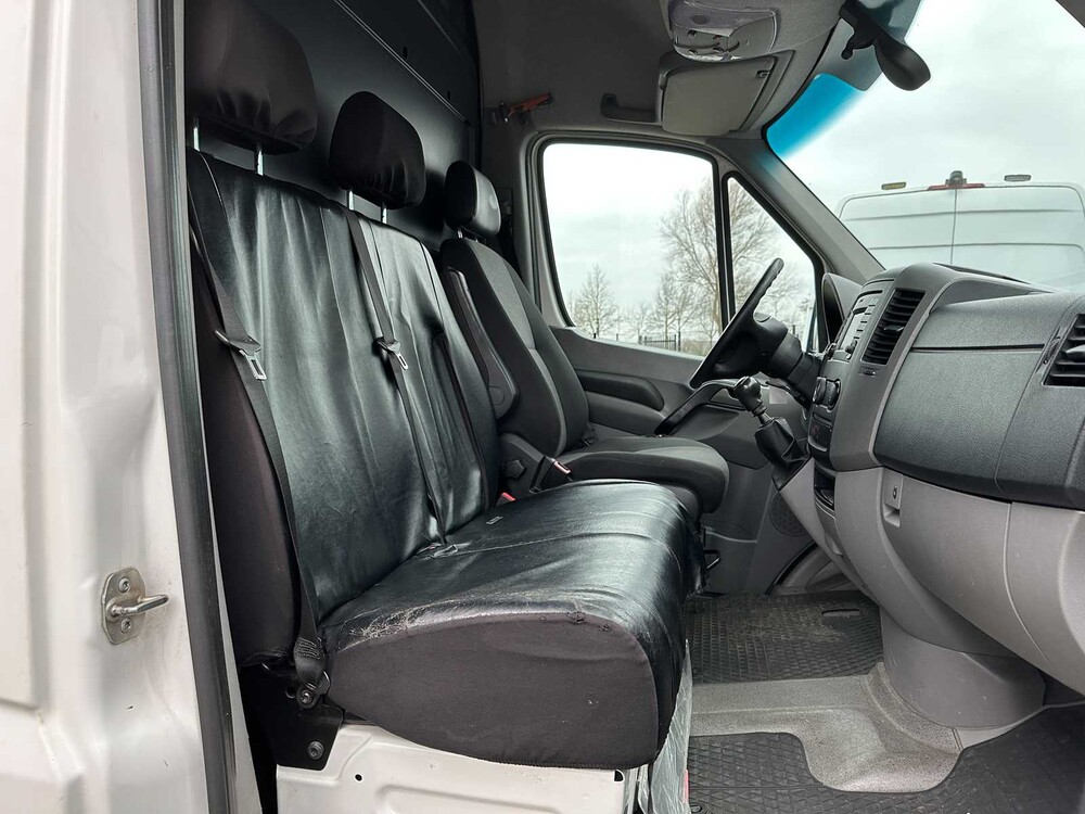 Volkswagen Crafter 50 2.0 TDI L2H1 BM 150PK 2016, VZ-045-R