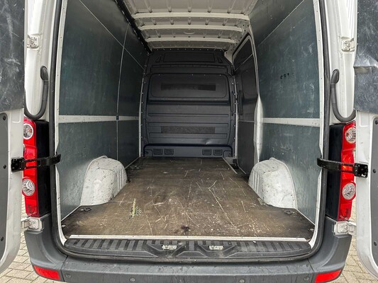 Volkswagen Crafter 50 2.0 TDI L2H1 BM 150PK 2016, VZ-045-R