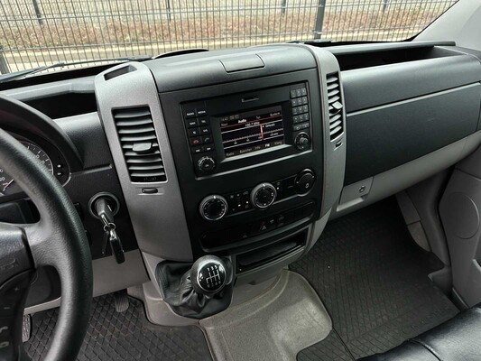 Volkswagen Crafter 50 2.0 TDI L2H1 BM 150PK 2016, VZ-045-R