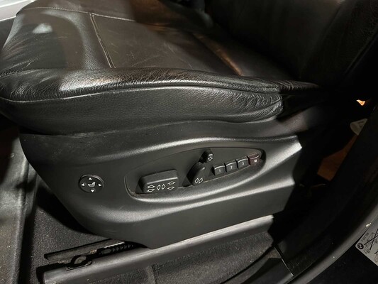 BMW X5 4.4i High Edition 320PK 2006, 26-ST-PP