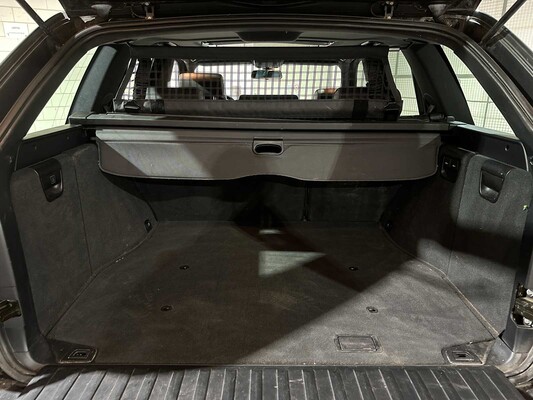 BMW X5 4.4i High Edition 320PK 2006, 26-ST-PP