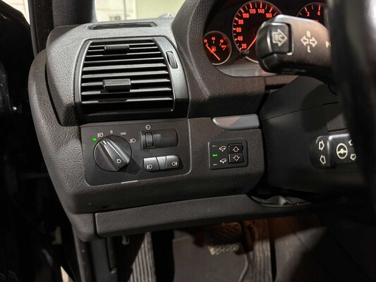 BMW X5 4.4i High Edition 320PK 2006, 26-ST-PP