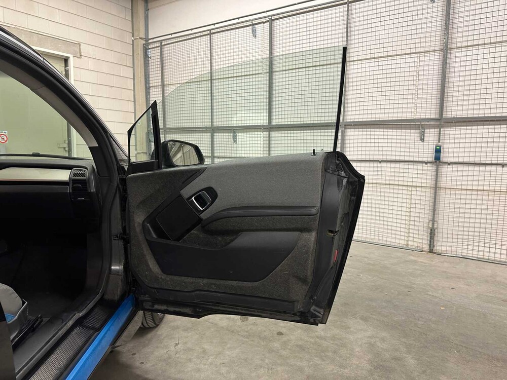 BMW i3 Executive Edition 120Ah 42 kWh 170PS 2019 (Original-NL + 1. Besitzer), G-674-PF