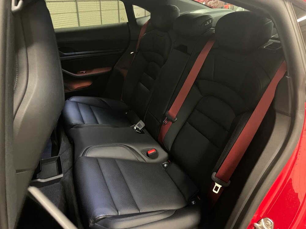 Porsche Taycan 4S Performance 84kWh 530PS 2020 (Original-NL + 1. Besitzer) (Sport-Design + Sport-Chrono), J-506-DR