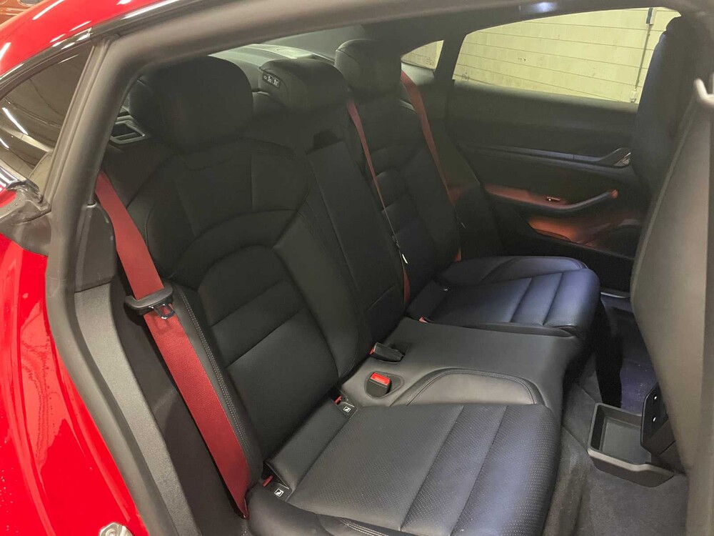 Porsche Taycan 4S Performance 84kWh 530PS 2020 (Original-NL + 1. Besitzer) (Sport-Design + Sport-Chrono), J-506-DR