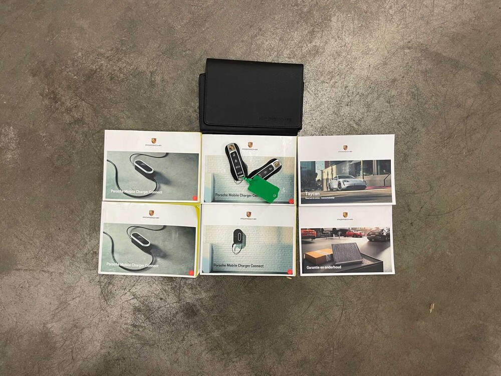 Porsche Taycan 4S Performance 84kWh 530PS 2020 (Original-NL + 1. Besitzer) (Sport-Design + Sport-Chrono), J-506-DR