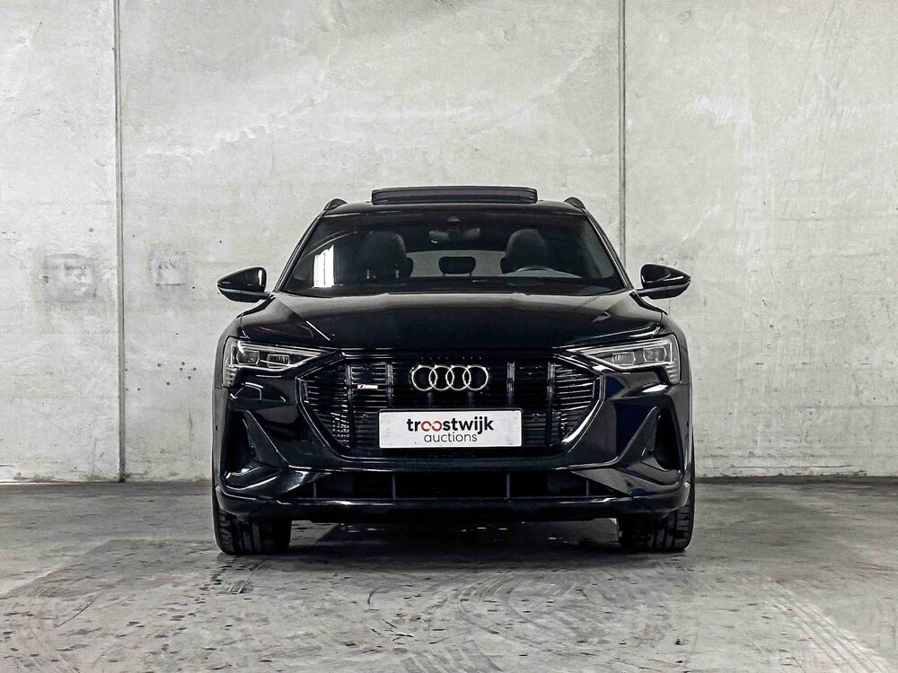 Audi e-tron 50 quattro Launch Edition schwarz 71 kWh S-Line 313PS 2019 (Original-NL + 1. Besitzer), G-119-XV