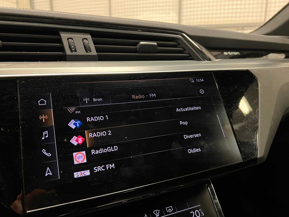 Audi e-tron 55 Quattro Advanced 95 kWh 360PS 2019 (Original-NL + 1. Besitz), G-644-ST