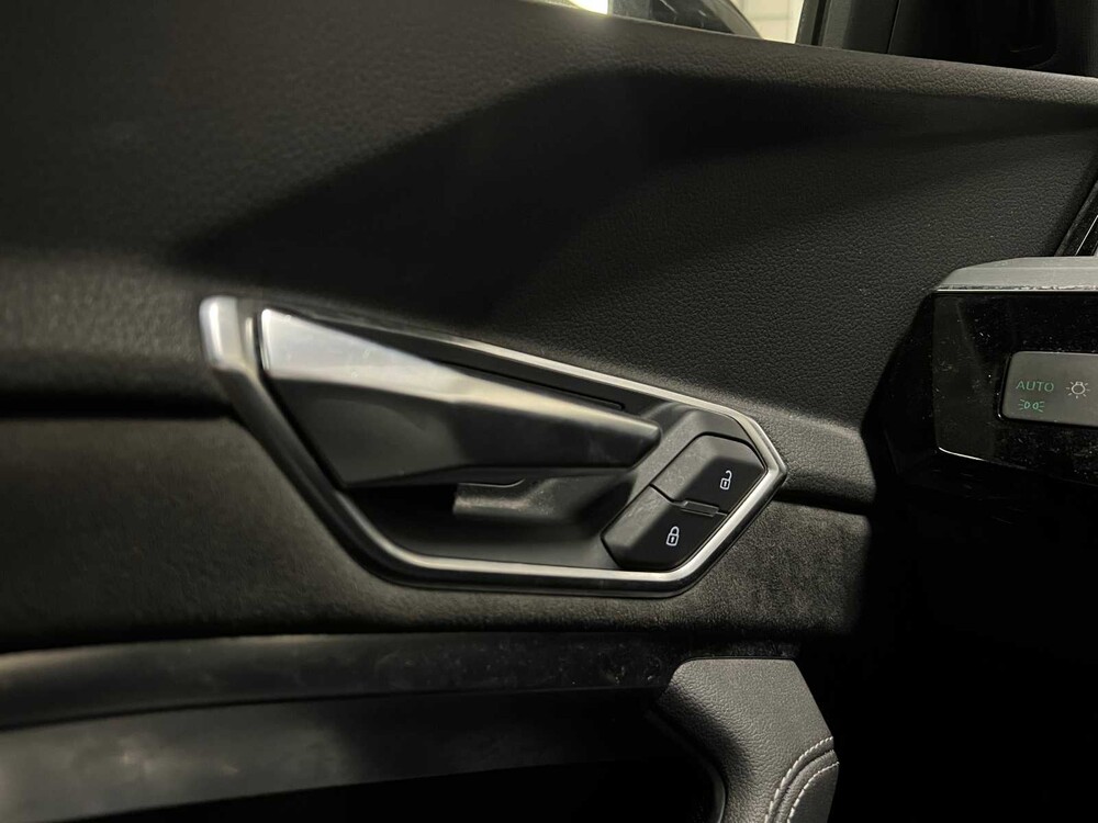 Audi e-tron 55 Quattro Advanced 95 kWh 360PS 2019 (Original-NL + 1. Besitz), G-644-ST