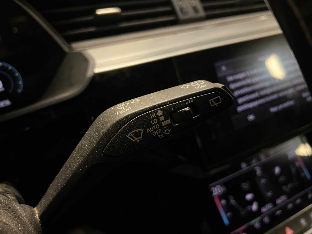 Audi e-tron 55 Quattro Advanced 95 kWh 360PS 2019 (Original-NL + 1. Besitz), G-644-ST