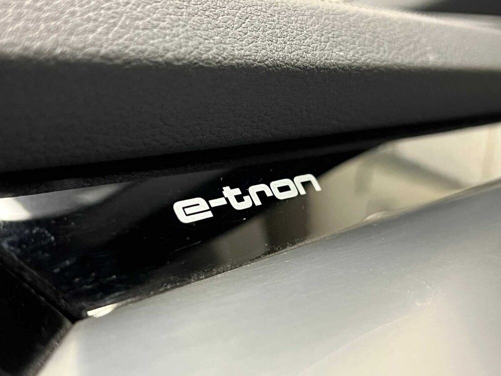 Audi e-tron 55 Quattro Advanced 95 kWh 360PS 2019 (Original-NL + 1. Besitz), G-644-ST