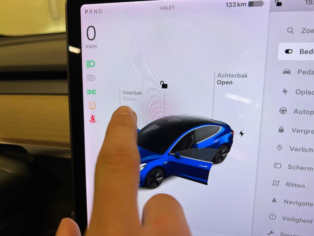 Tesla Model 3 Standard RWD Plus 60 kWh 2019 (Original-NL+1. Besitzer), G-103-TK