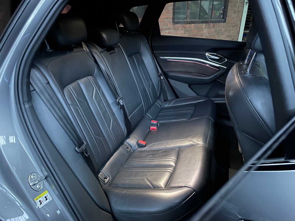 Audi e-tron 55 Quattro Advanced Pro Line Plus 95 kWh 408pk 2019, J-468-ZP