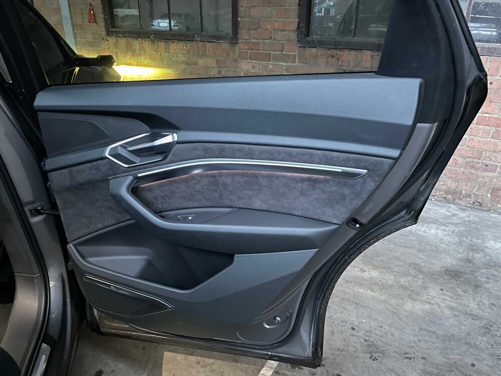 Audi e-tron 55 Quattro Advanced Pro Line Plus 95 kWh 408pk 2019, J-468-ZP