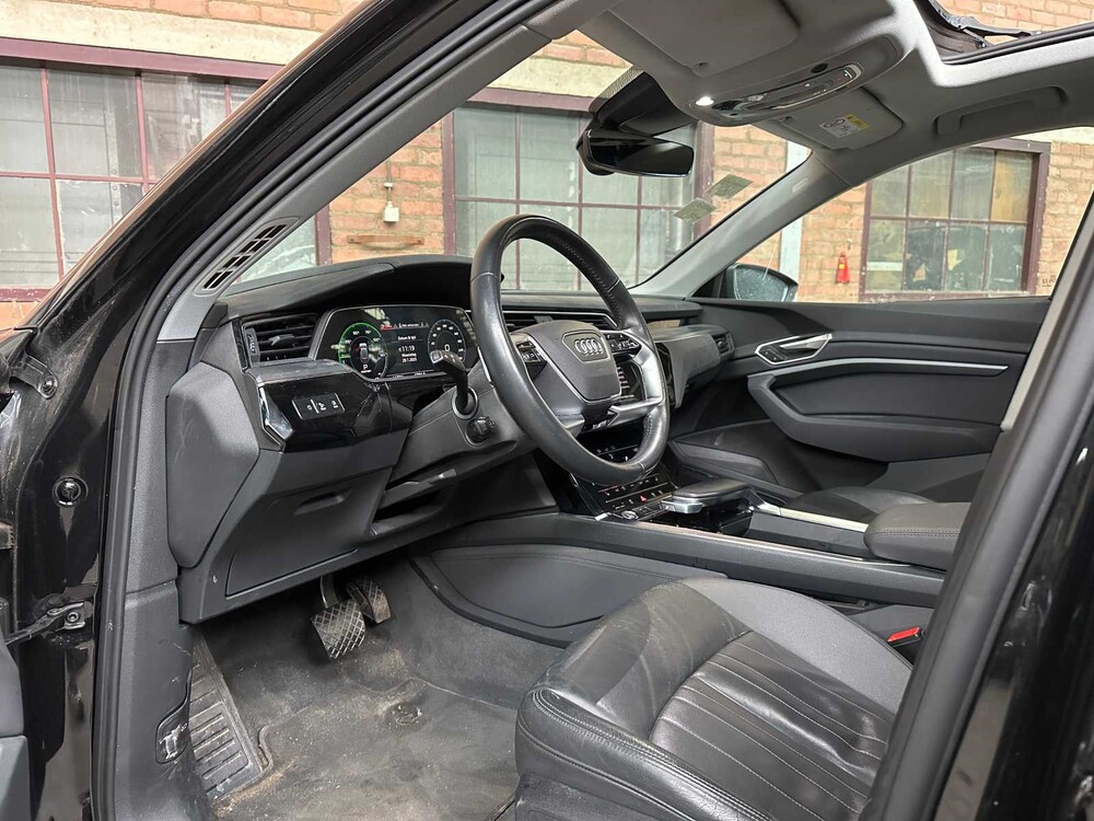Audi e-tron 50 Quattro Launch Edition Plus 71 kWh 313pk 2019, G-907-XP