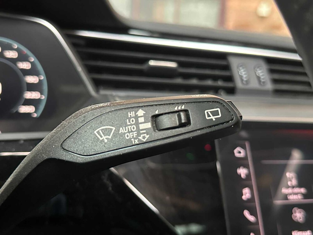 Audi e-tron 50 Quattro Launch Edition Plus 71 kWh 313pk 2019, G-907-XP