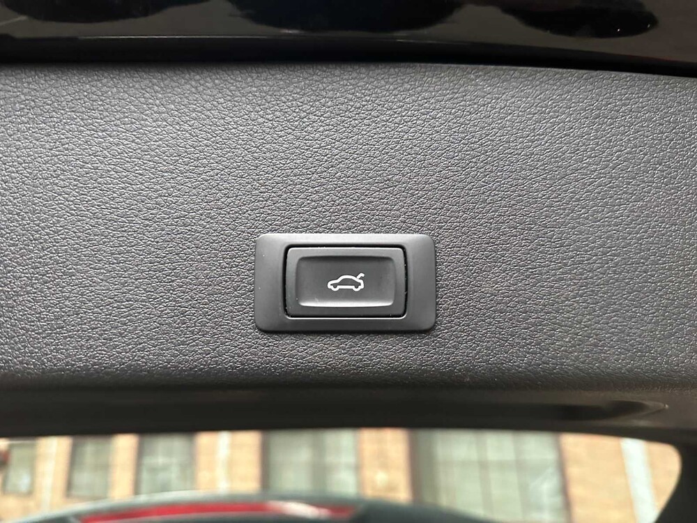 Audi e-tron 50 Quattro Launch Ldition 71 kWh 313pk 2019, H-753-BH