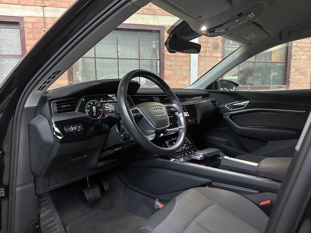 Audi e-tron 50 Quattro Launch Ldition 71 kWh 313pk 2019, H-753-BH