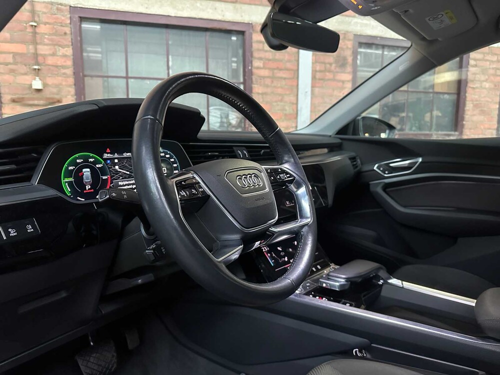 Audi e-tron 50 Quattro Launch Ldition 71 kWh 313pk 2019, H-753-BH