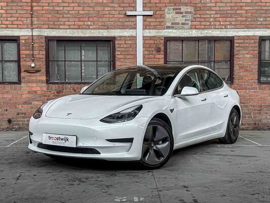 Tesla Model 3 Standard RWD Plus 60 kWh 238hp 2019, G-063-PJ