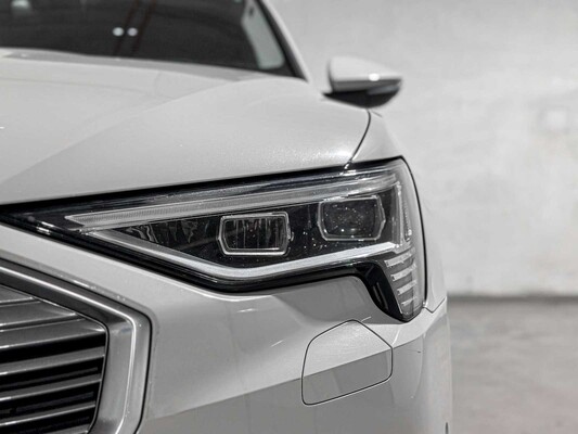 Audi e-tron 50 Quattro Business Edition 71 kWh 313hp 2020, J-746-HG