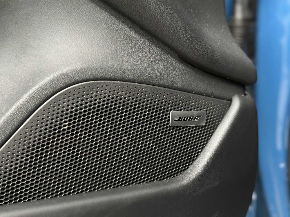 Porsche Taycan Cross Turismo 4 93 kWh 381PS 2022, R-651-PT