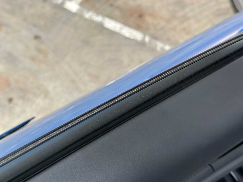 Porsche Taycan Cross Turismo 4 93 kWh 381PS 2022, R-651-PT