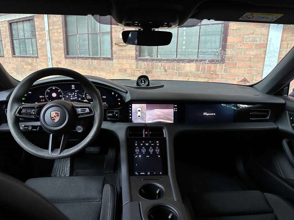 Porsche Taycan Cross Turismo 4 93 kWh 381PS 2022, R-651-PT