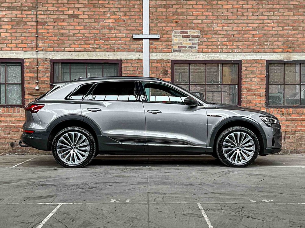 Audi e-tron 55 Quattro Business Edition 95 kWh 408PS 2021, L-308-ZT