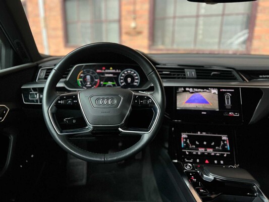 Audi e-tron 55 Quattro Business Edition 95 kWh 408hp 2021, L-308-ZT