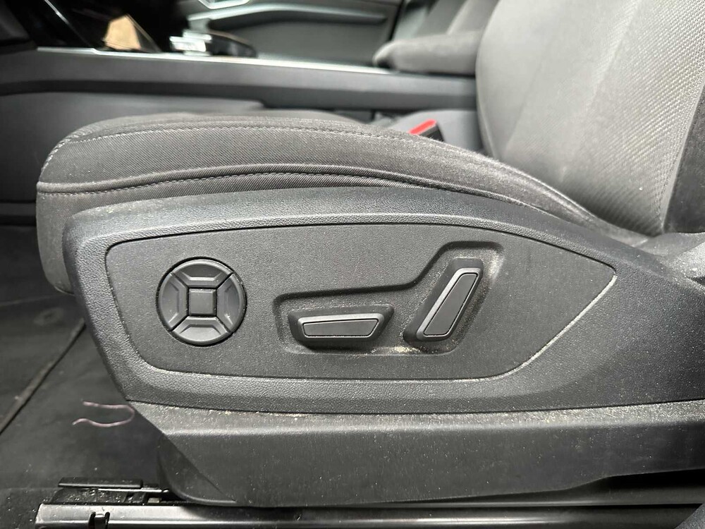 Audi e-tron 50 Quattro Launch Edition 71 kWh 313PS 2019, H-592-BL