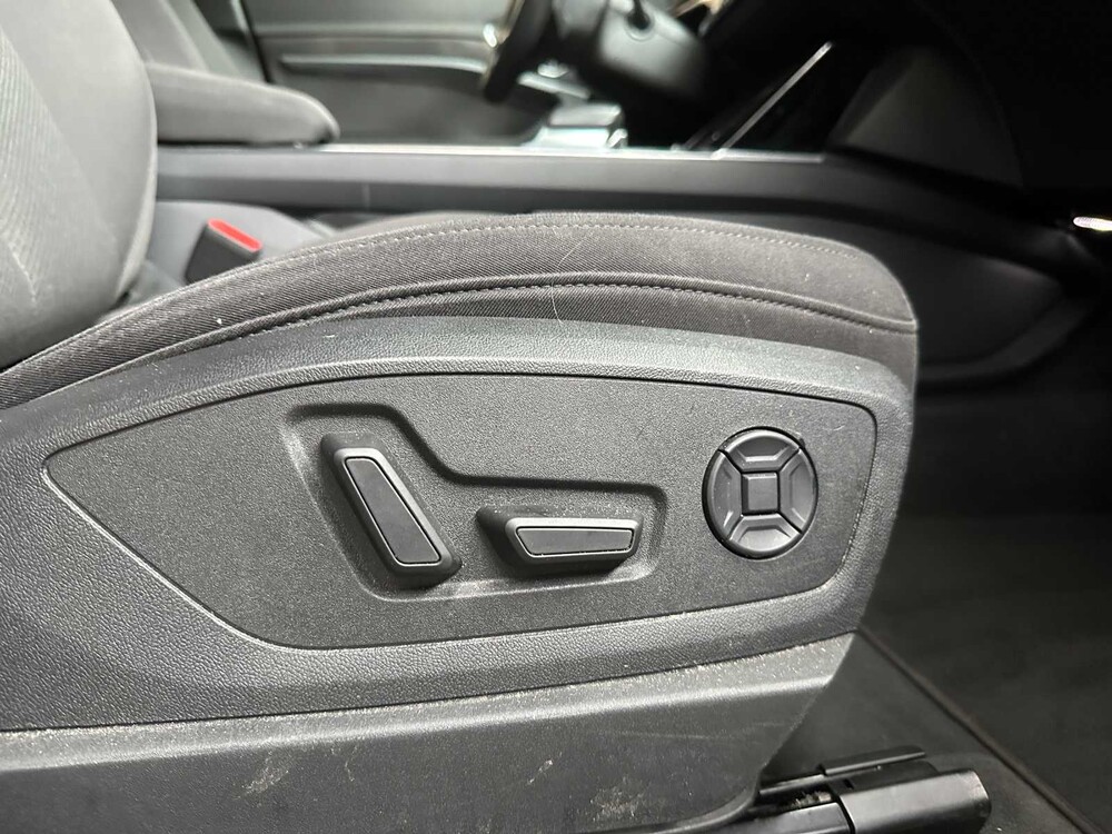 Audi e-tron 50 Quattro Launch Edition 71 kWh 313PS 2019, H-592-BL