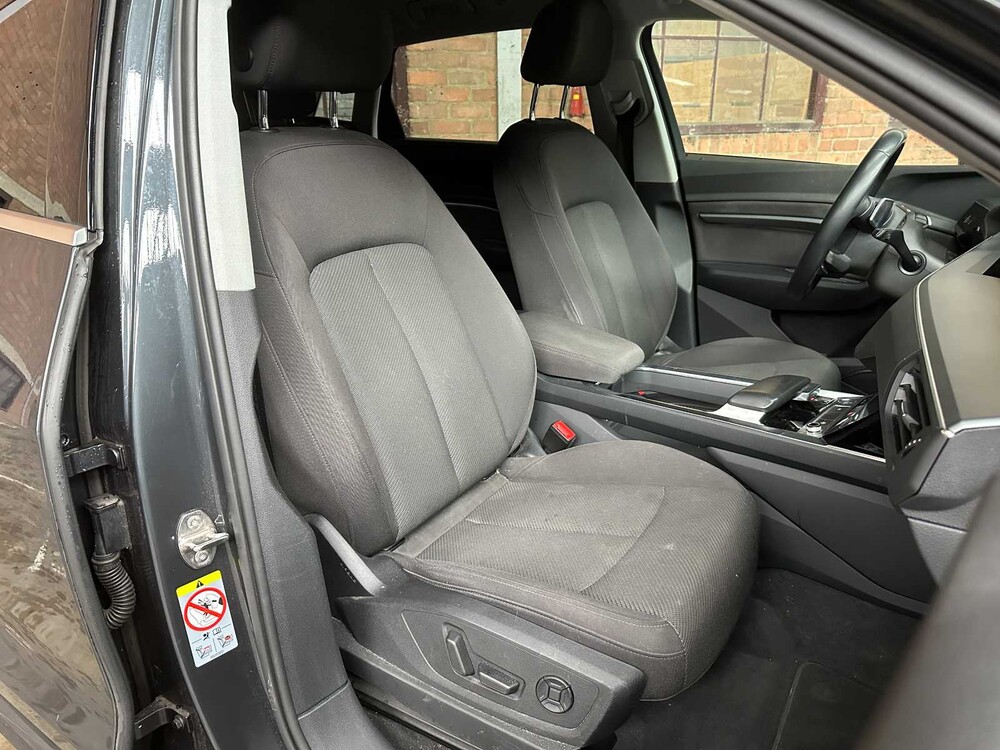 Audi e-tron 50 Quattro Launch Edition 71 kWh 313PS 2019, H-592-BL