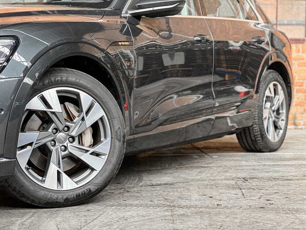 Audi e-tron 50 Quattro Launch Edition Plus 71 kWh 313PS 2019 (Original-NL), H-889-DB