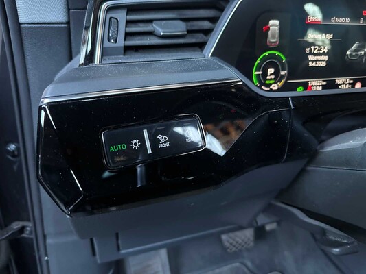 Audi e-tron 50 Quattro Launch Edition Plus 71 kWh 313hp 2019 (Original-NL), H-889-DB