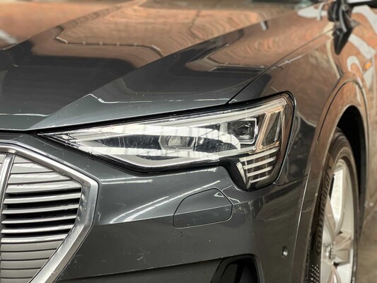Audi e-tron 50 Quattro Launch Edition 71 kWh 313hp 2019 (Original-NL), G-420-XS
