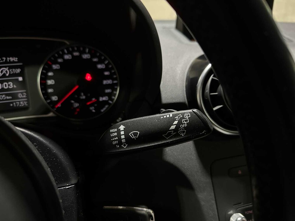 Audi A1 Sportback 1.6 TDI Admired S-Line 90pk 2014, 6-XRH-06